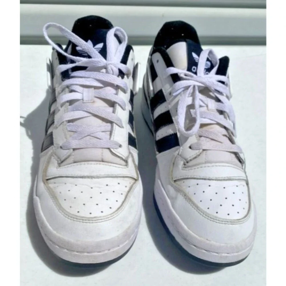 Adidas Forum Low White with Black Stripes Mens Sneakers Lace Up Shoe - Size 12.5
